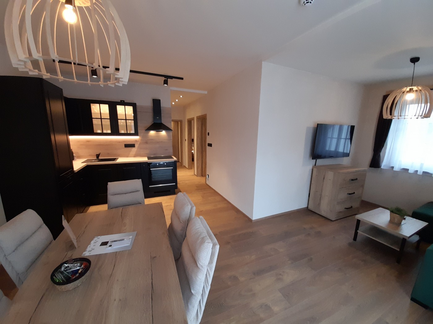 Apartmán „Svatá Trojice" č.7 – čtyřlůžkový se dvěma ložnicemi a terasou