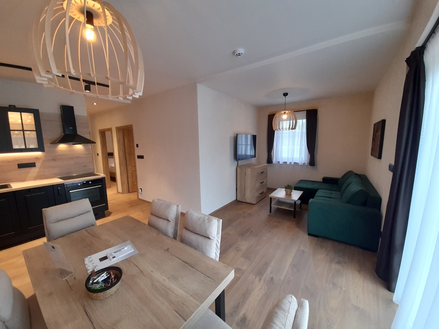 Apartmán „Svatá Trojice" č.7 – čtyřlůžkový se dvěma ložnicemi a terasou