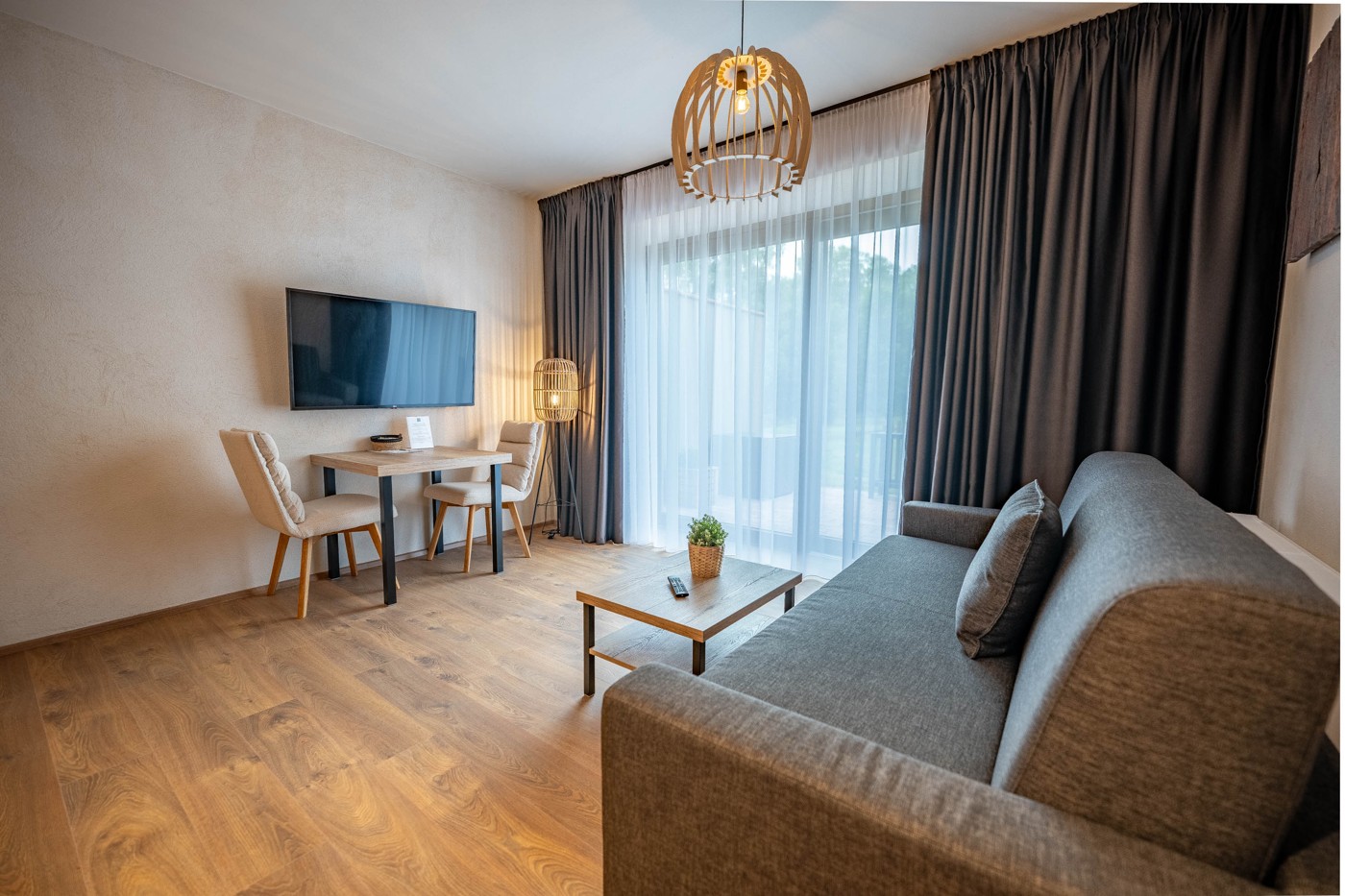 Apartmán „Zaječí pramen" č.4 – dvoulůžkový s terasou